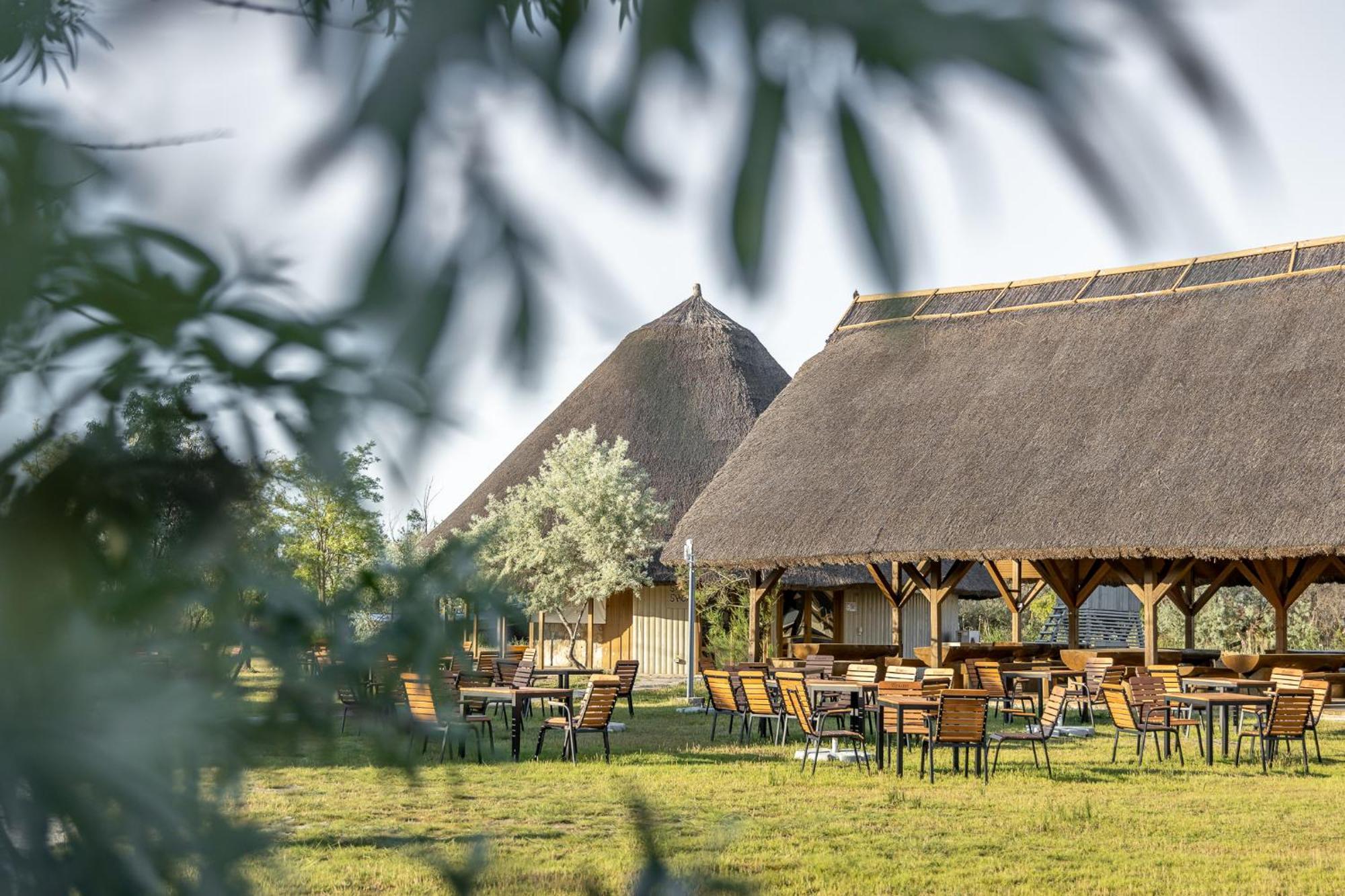 Dolphin Camping Sfântu Gheorghe Exterior foto