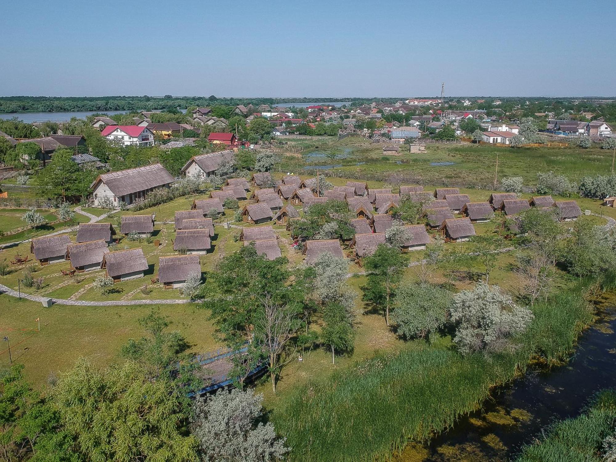 Dolphin Camping Sfântu Gheorghe Exterior foto